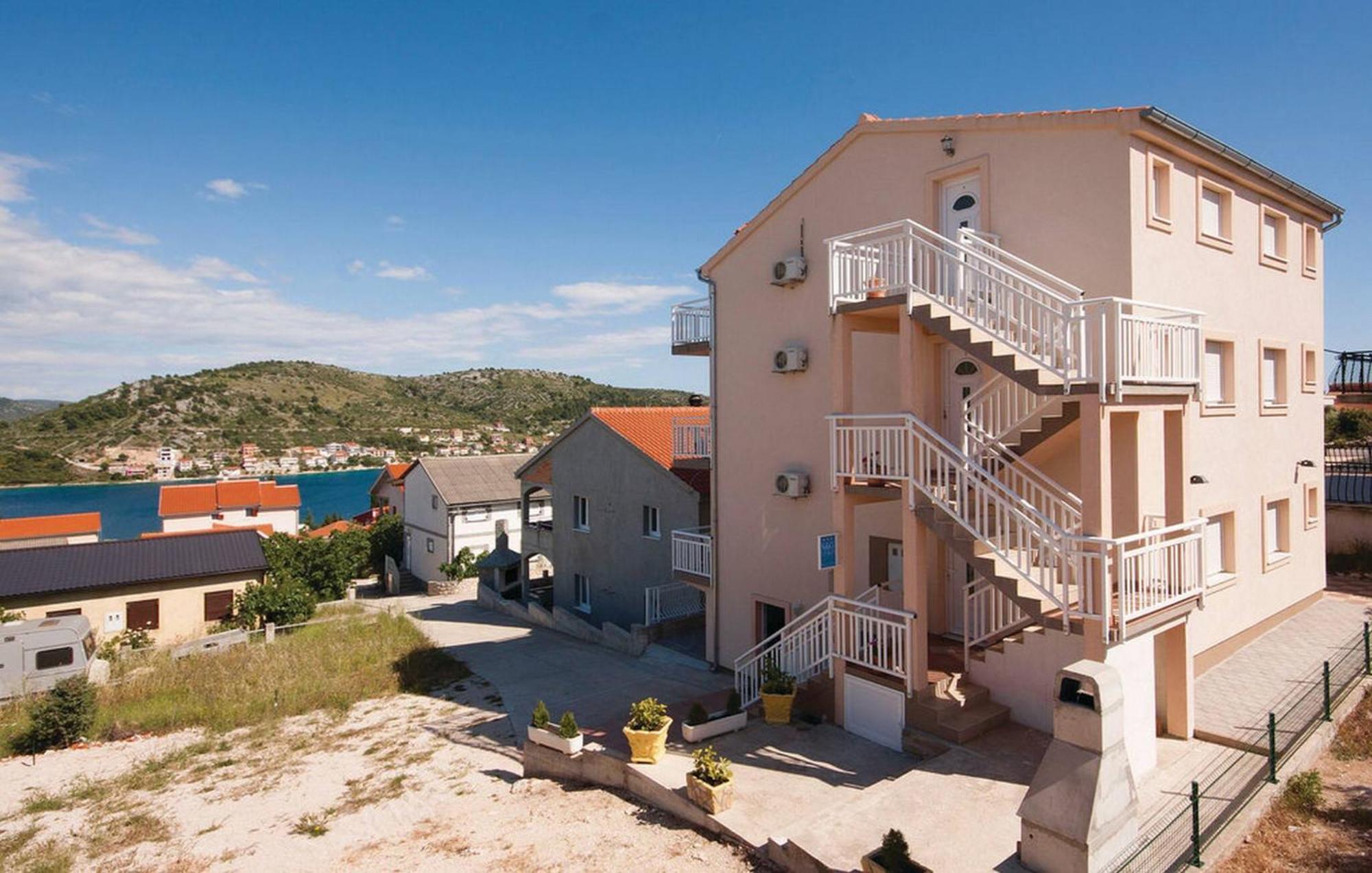 S&G Leko Apartmani Rogoznica Rogoznica  Kültér fotó